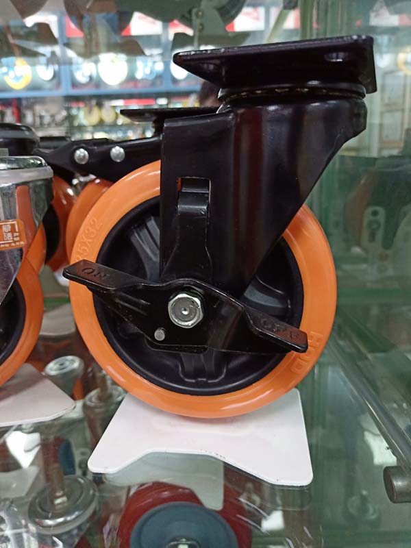 萬向腳輪旋轉角度 萬向腳(jiǎo)輪旋轉角度